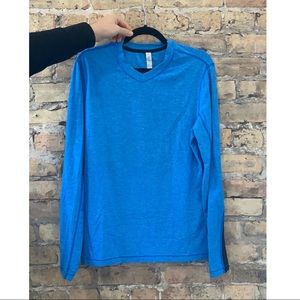 Men’s Lulu lemon long sleeve shirt